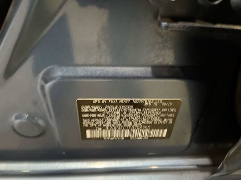 Used 2015 Subaru Crosstrek 2.0i Premium image 27