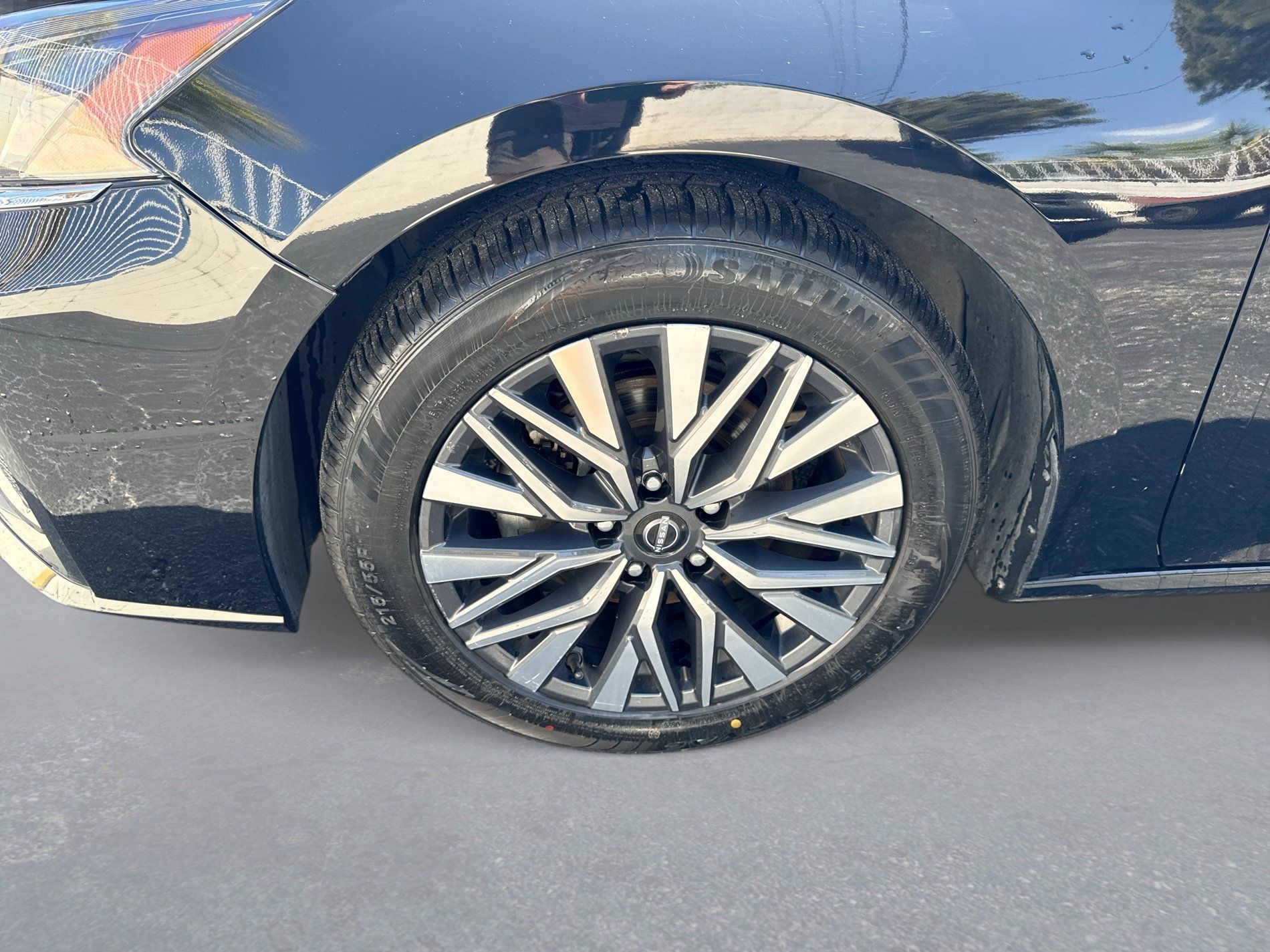 Certified 2024 Nissan Altima 2.5 SV FWD image 11
