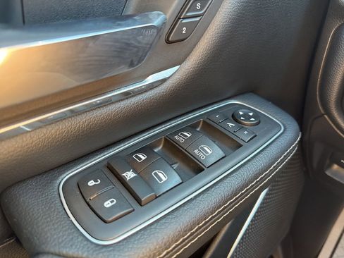 Used 2021 RAM 1500 Laramie w/ Sport Appearance Package image 11