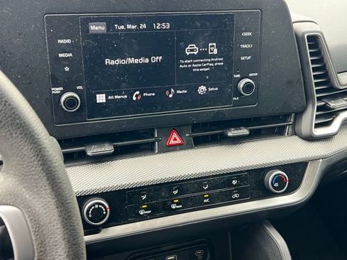 Certified 2023 Kia Sportage LX image 19