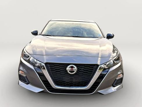 Used 2020 Nissan Altima 2.5 S FWD image 3