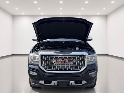 Used 2016 GMC Sierra 1500 Denali w/ Enhanced Driver Alert Package AWD/4WD image 10