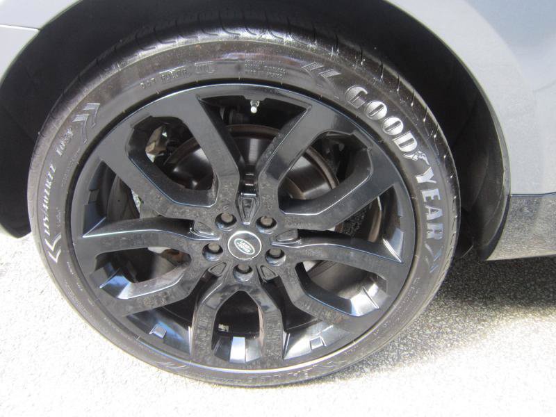 Used 2020 Land Rover Range Rover Sport HSE AWD/4WD image 25
