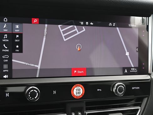 Certified 2026 Porsche Macan AWD/4WD image 16