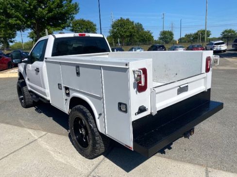 Used 2021 Ford F250 XL w/ Power Equipment Group AWD/4WD image 5