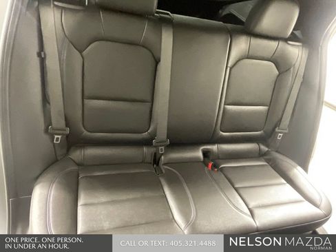 Used 2024 Buick Envista Sport Touring w/ Convenience I Package FWD image 29