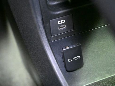 Certified 2024 Subaru Solterra Premium image 29