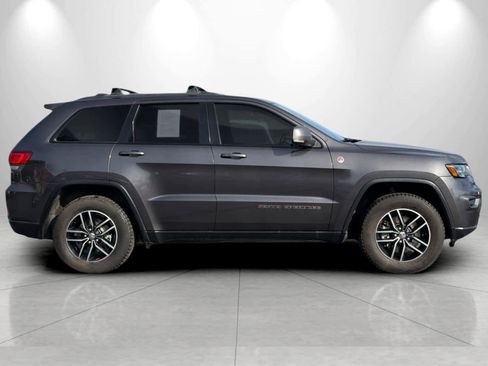 Used 2017 Jeep Grand Cherokee Trailhawk w/ Trailhawk Luxury Group image 8
