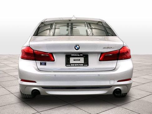 Used 2019 BMW 530e xDrive w/ Convenience Package AWD/4WD image 4
