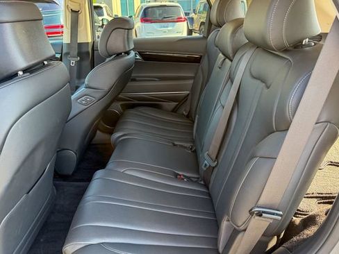 Used 2025 Genesis GV80 2.5T Standard image 20