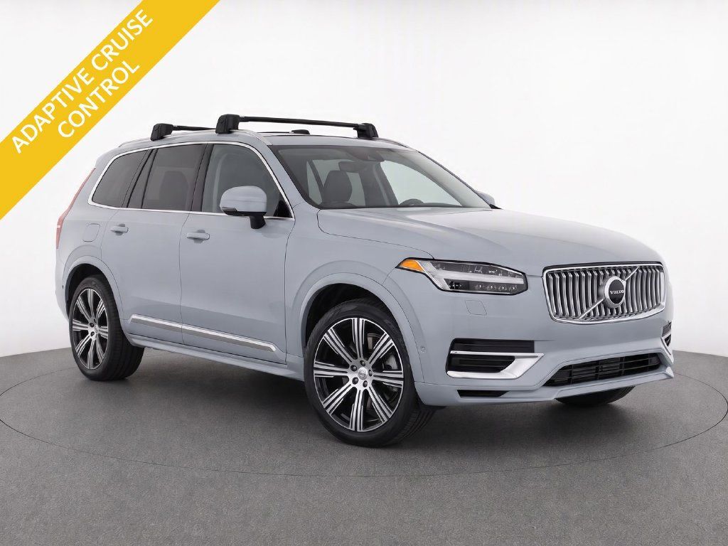 Used 2025 Volvo XC90 T8 Plus w/ Protection Package Premier AWD/4WD image 2