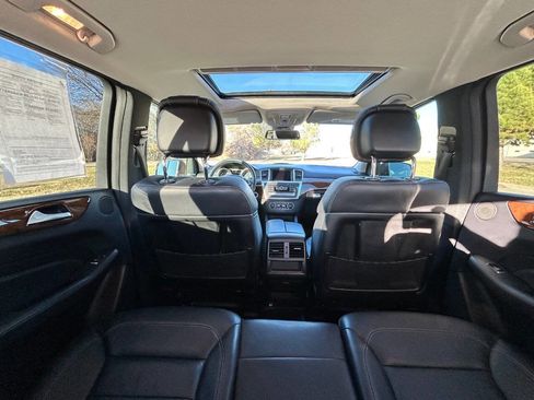 Used 2015 Mercedes-Benz ML 350 ML 350 4MATIC AWD 4dr SUV image 14