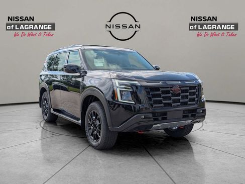 New 2025 Nissan Armada PRO-4X w/ Pro-4X Premium Package AWD/4WD image 7