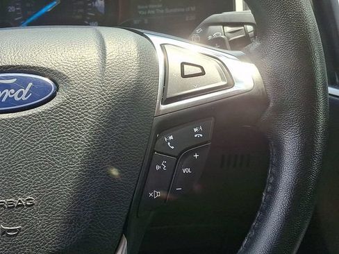 Used 2019 Ford Edge SEL w/ Equipment Group 201A AWD/4WD image 26