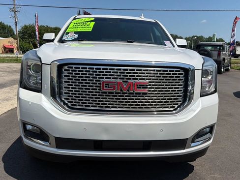 Used 2017 GMC Yukon XL Denali w/ Open Road Package RWD image 9