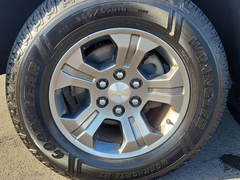 Used 2018 Chevrolet Tahoe LS w/ Max Trailering Package RWD image 11