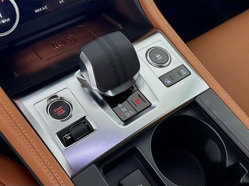 New 2026 Jaguar F-PACE R-Dynamic S image 19