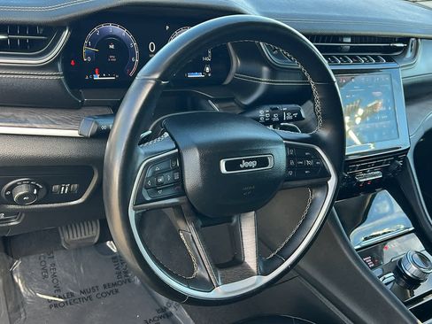 Certified 2022 Jeep Grand Cherokee L Limited image 10