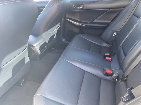 Used 2016 Lexus IS 200t image 18