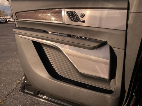 Used 2026 Cadillac Vistiq Luxury image 31