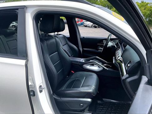 Used 2022 Mercedes-Benz GLE 350 4MATIC image 11