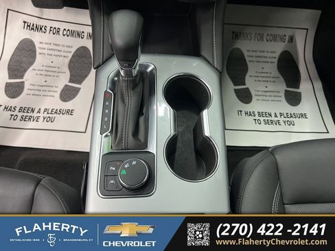Used 2024 Chevrolet Blazer LT w/ Midnight/Sport Edition FWD image 30