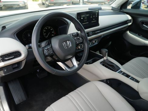 Used 2026 Honda HR-V EX-L image 6