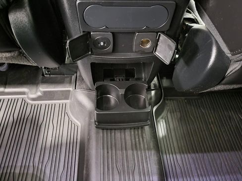 Used 2023 Ford Explorer XLT w/ Equipment Group 202A image 22