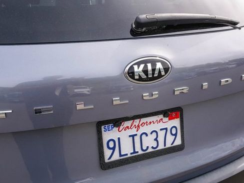 Used 2021 Kia Telluride LX FWD image 13