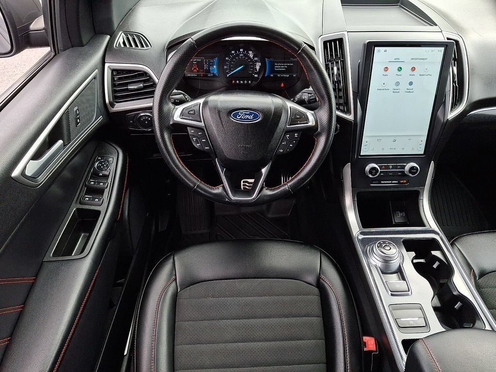 Used 2021 Ford Edge ST-Line AWD/4WD image 12