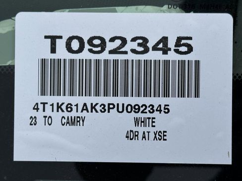 Used 2023 Toyota Camry XSE image 15