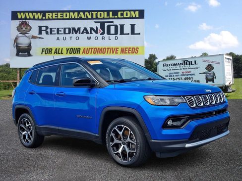 Certified 2025 Jeep Compass Limited AWD/4WD image 1