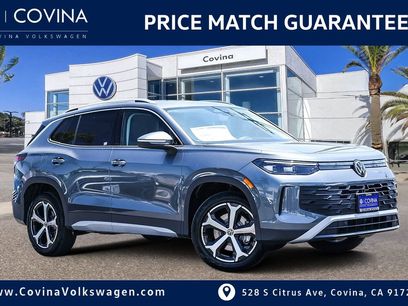 New 2025 Volkswagen Tiguan SE
