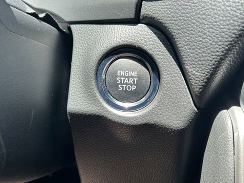 Used 2023 Toyota RAV4 Limited AWD/4WD image 28