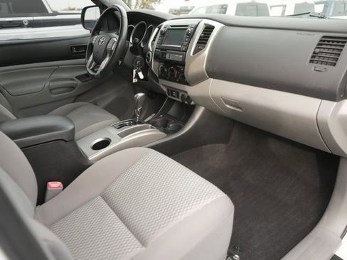 Used 2013 Toyota Tacoma 4x4 Double Cab image 17