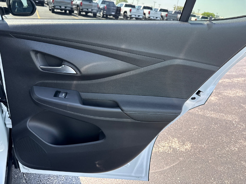 New 2026 Buick Envista Sport Touring w/ Convenience I Package FWD image 33