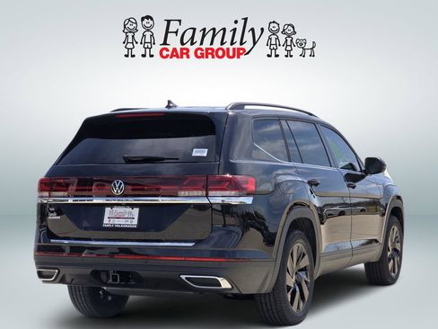 New 2026 Volkswagen Atlas SE FWD image 4