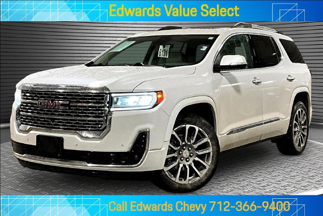 Used 2022 GMC Acadia Denali w/ Denali Ultimate Package AWD/4WD image 1