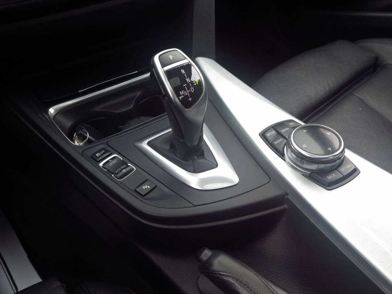 Used 2014 BMW 335i xDrive Sedan AWD/4WD image 13