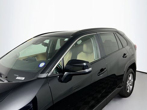 Used 2025 Toyota RAV4 XLE w/ Convenience Package FWD image 12