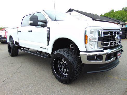 Used 2025 Ford F250 XLT AWD/4WD image 70