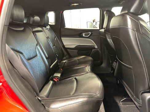 Used 2024 Jeep Compass Limited AWD/4WD image 32