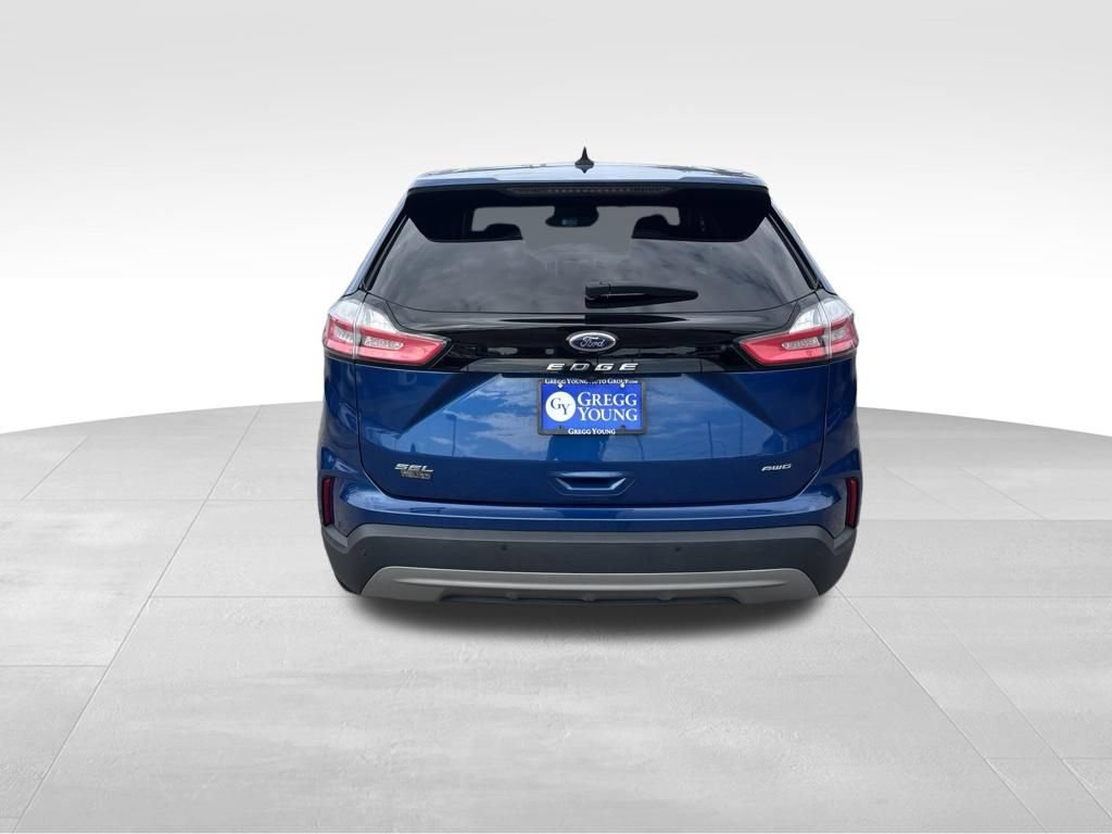 Used 2023 Ford Edge SEL AWD/4WD image 5