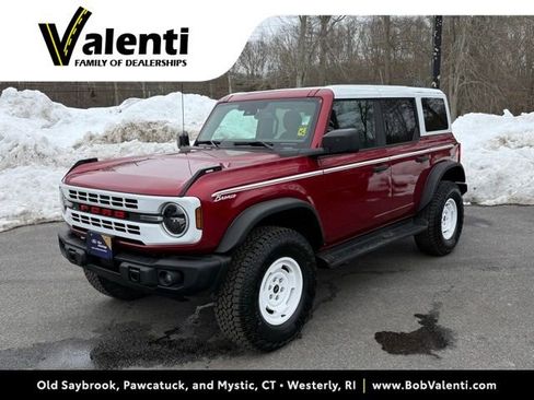 Certified 2025 Ford Bronco Heritage Edition AWD/4WD image 1