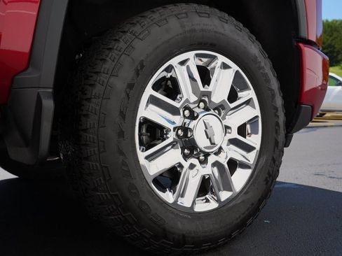 Used 2024 Chevrolet Silverado 3500 High Country w/ High Country Premium Package AWD/4WD image 35