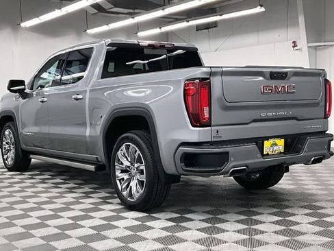 Used 2023 GMC Sierra 1500 Denali w/ Denali Reserve Package AWD/4WD image 2