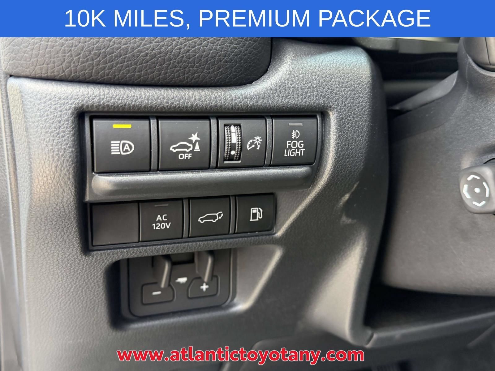 Used 2025 Toyota Land Cruiser w/ Premium Package AWD/4WD image 25