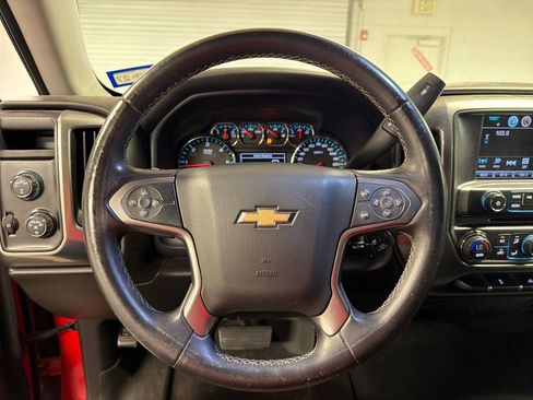 Used 2017 Chevrolet Silverado 1500 LT AWD/4WD image 22