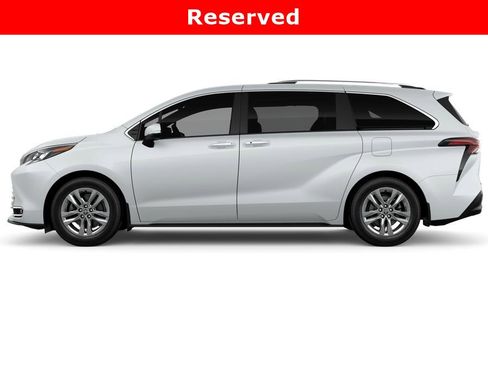 New 2026 Toyota Sienna Limited image 4