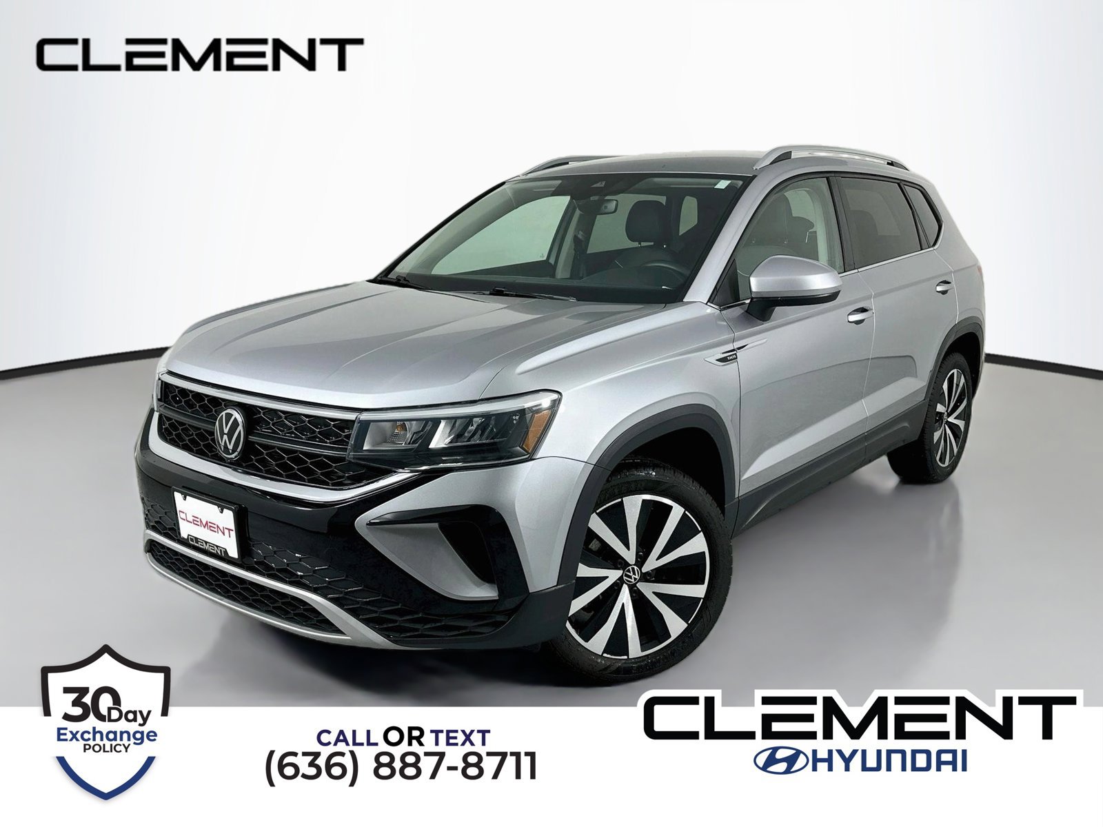 Used 2024 Volkswagen Taos SE FWD image 1